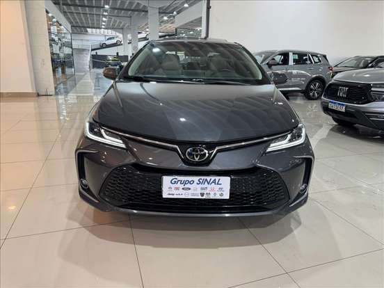 TOYOTA-COROLLA-2024