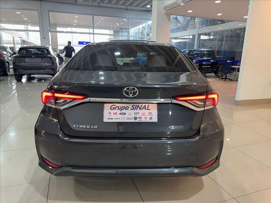 TOYOTA-COROLLA-2024