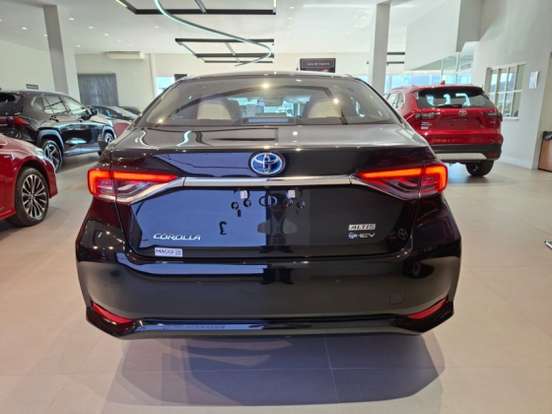 TOYOTA-COROLLA-2026