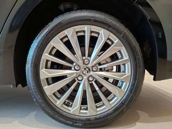 TOYOTA-COROLLA-2026