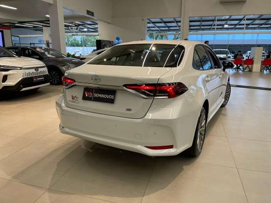 TOYOTA-COROLLA-2023