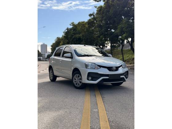 TOYOTA ETIOS 1.3 X 16V FLEX 4P AUTOMÁTICO