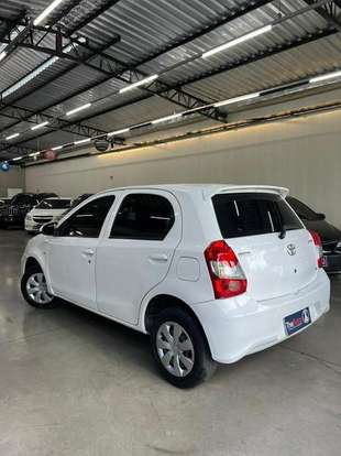 TOYOTA-ETIOS-1.3 X 16V FLEX 4P MANUAL TOYOTA-ETIOS-2018