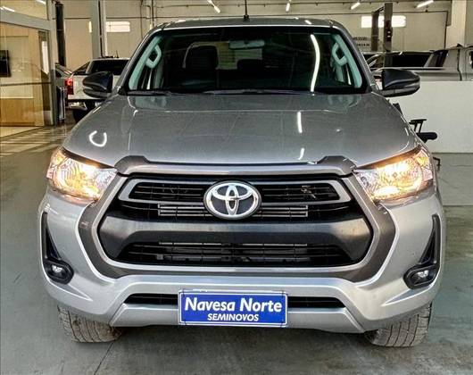 TOYOTA HILUX 2.8 D-4D TURBO DIESEL CD SR 4X4 AUTOMÁTICO