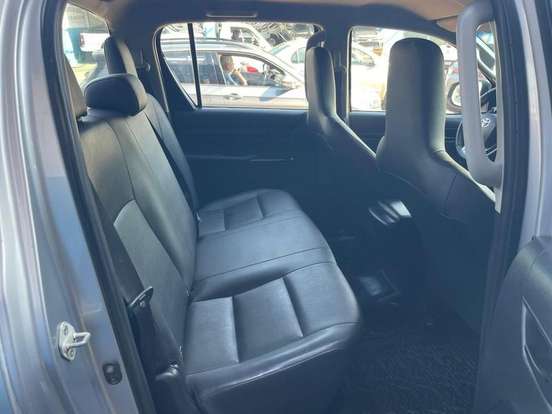 TOYOTA-HILUX-2.8 NARROW 4X4 CD 16V DIESEL 4P MANUAL TOYOTA-HILUX-2019