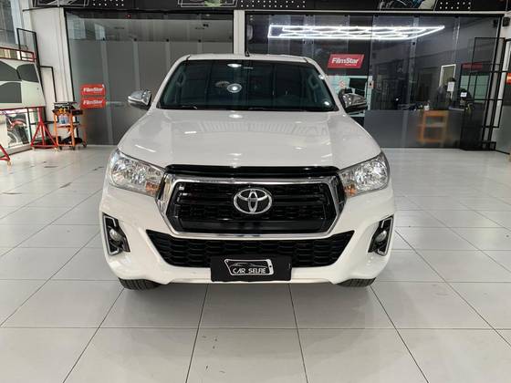 TOYOTA HILUX 2.8 SRV 4X4 CD 16V DIESEL 4P AUTOMÁTICO