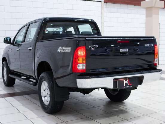 TOYOTA-HILUX-3.0 SR 4X4 CD 16V TURBO INTERCOOLER DIESEL 4P MANUAL TOYOTA-HILUX-2007