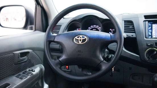 TOYOTA-HILUX-2007