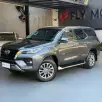 TOYOTA HILUX SW4 2.8 D-4D TURBO DIESEL SRX 7L 4X4 AUTOMÁTICO TOYOTA HILUX SW4 2.8 D-4D TURBO DIESEL SRX 7L 4X4 AUTOMÁTICO