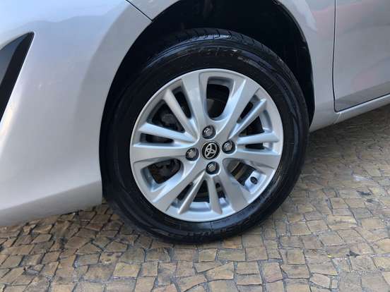 TOYOTA-YARIS-1.5 16V FLEX SEDAN XL PLUS TECH MULTIDRIVE TOYOTA-YARIS-2018