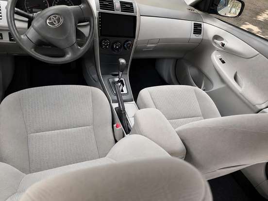 TOYOTA-COROLLA-2009
