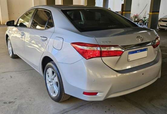 TOYOTA-COROLLA-2017