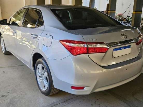 TOYOTA-COROLLA-1.8 GLI 16V FLEX 4P AUTOMÁTICO TOYOTA-COROLLA-2017