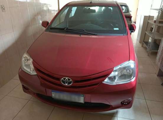 TOYOTA-ETIOS-2013