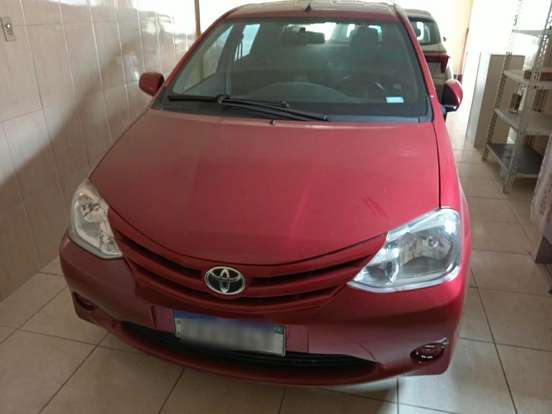 TOYOTA-ETIOS-1.3 X 16V FLEX 4P MANUAL TOYOTA-ETIOS-2013