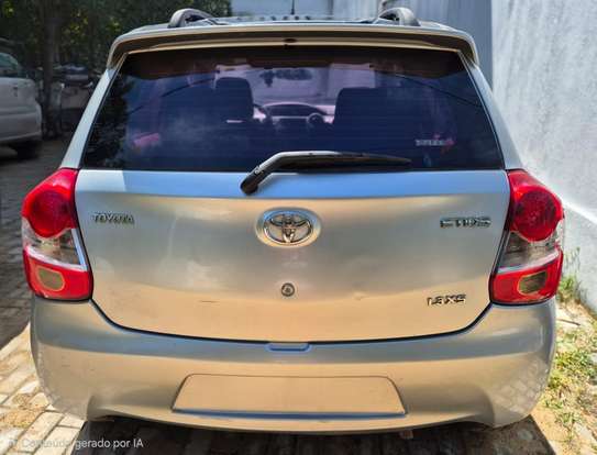 TOYOTA-ETIOS-2013