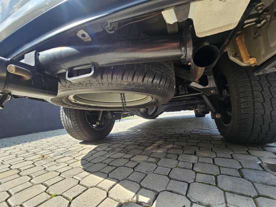 TOYOTA-HILUX SW4-2.8 SRX 4X4 7 LUGARES 16V TURBO INTERCOOLER DIESEL 4P AUTOMÁTICO TOYOTA-HILUX SW4-2017