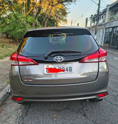 TOYOTA-YARIS-2019