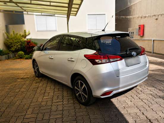 TOYOTA-YARIS-1.5 16V FLEX XLS MULTIDRIVE TOYOTA-YARIS-2019