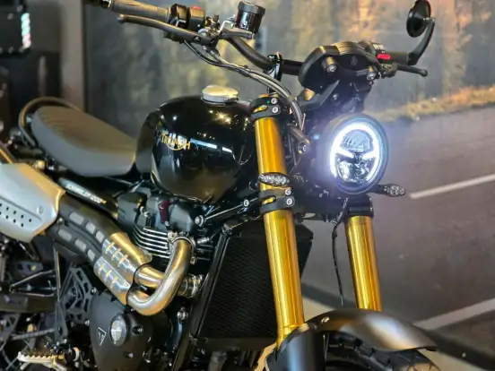 TRIUMPH-BONNEVILLE SCRAMBLER 1200 XE TRIUMPH-BONNEVILLE SCRAMBLER 1200 XE-2026