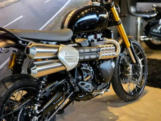 TRIUMPH-BONNEVILLE SCRAMBLER 1200 XE-2026