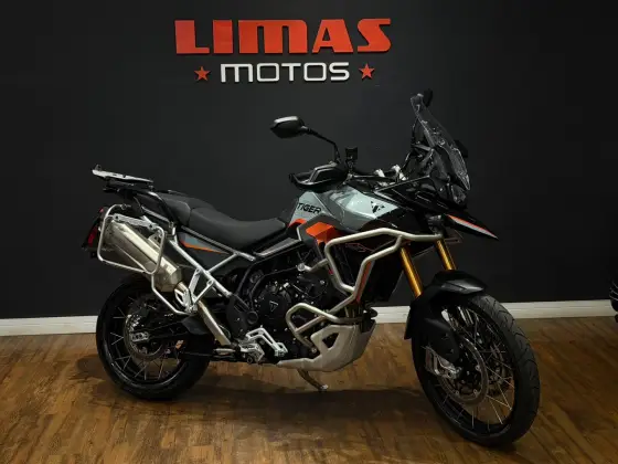 TRIUMPH TIGER 900 DESERT EDITION 