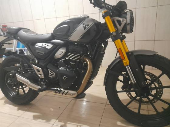 TRIUMPH SCRAMBLER 400 X 