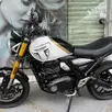 TRIUMPH SPEED 400 TRIUMPH SPEED 400