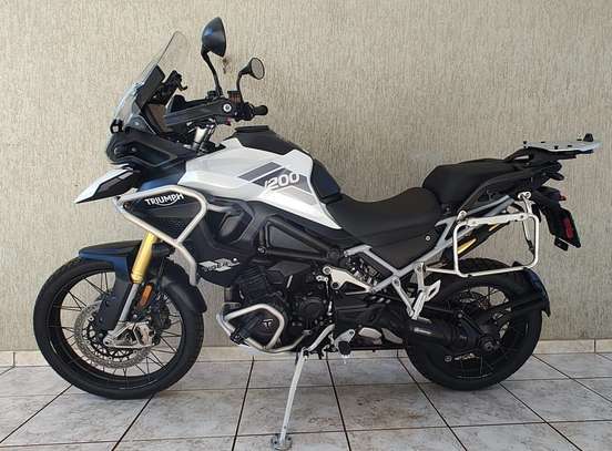 TRIUMPH-TIGER 1200 RALLY PRO-2022