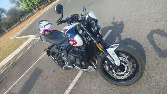TRIUMPH-TRIDENT 660-2024