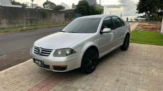 VOLKSWAGEN BORA 2.0 MI 8V FLEX 4P MANUAL