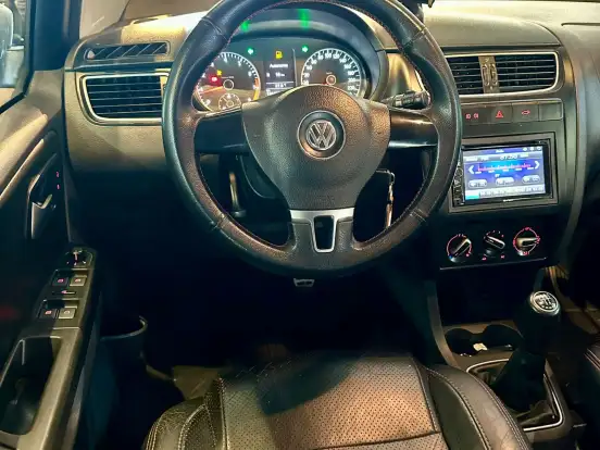 VOLKSWAGEN-FOX-1.6 MI 8V FLEX 4P MANUAL VOLKSWAGEN-FOX-2011