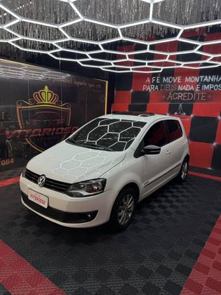 VOLKSWAGEN FOX 1.6 MI BLUEMOTION 8V FLEX 4P MANUAL