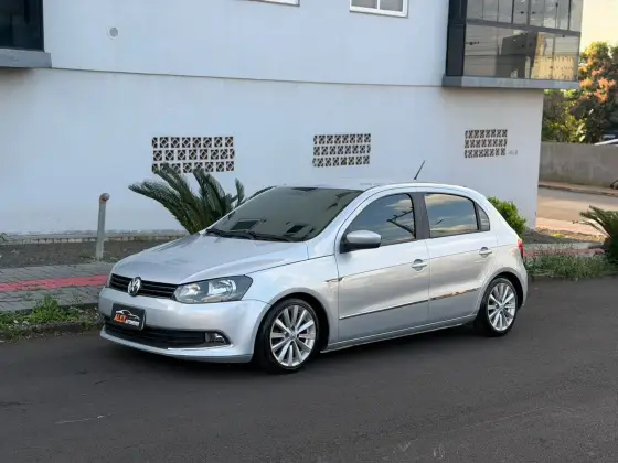 VOLKSWAGEN GOL 1.0 MI COMFORTLINE 8V FLEX 4P MANUAL VOLKSWAGEN GOL 1.0 MI COMFORTLINE 8V FLEX 4P MANUAL