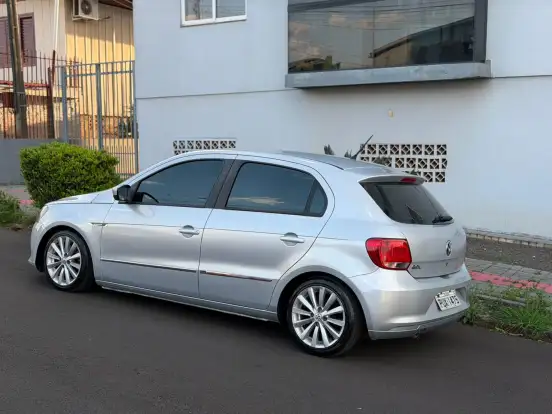 VOLKSWAGEN-GOL-2014