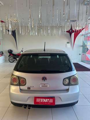 VOLKSWAGEN-GOLF-2012