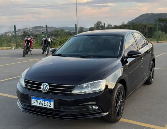 VOLKSWAGEN JETTA 2.0 TSI HIGHLINE 211CV GASOLINA 4P TIPTRONIC