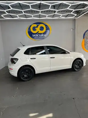 VOLKSWAGEN-POLO-2024