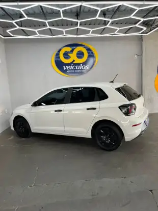 VOLKSWAGEN-POLO-2024