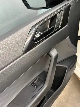 VOLKSWAGEN-POLO-2024