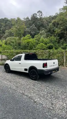 VOLKSWAGEN-SAVEIRO-2024