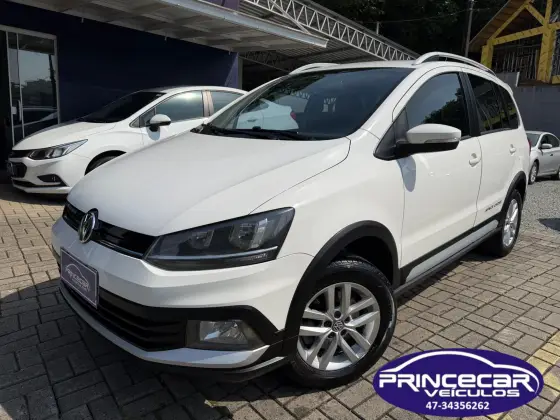 VOLKSWAGEN SPACE CROSS 1.6 MSI 16V FLEX 4P MANUAL VOLKSWAGEN SPACE CROSS 1.6 MSI 16V FLEX 4P MANUAL