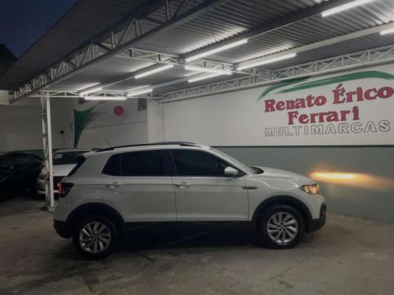 VOLKSWAGEN-T-CROSS-1.0 200 TSI TOTAL FLEX AUTOMÁTICO VOLKSWAGEN-T-CROSS-2020