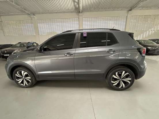 VOLKSWAGEN-T-CROSS-1.0 200 TSI TOTAL FLEX AUTOMÁTICO VOLKSWAGEN-T-CROSS-2025