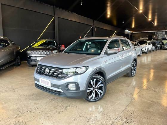 VOLKSWAGEN T-CROSS 1.0 200 TSI TOTAL FLEX COMFORTLINE AUTOMÁTICO