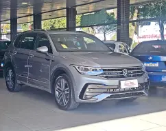 VOLKSWAGEN TIGUAN 2.0 300 TSI GASOLINA ALLSPACE R-LINE AUTOMÁTICO VOLKSWAGEN TIGUAN 2.0 300 TSI GASOLINA ALLSPACE R-LINE AUTOMÁTICO