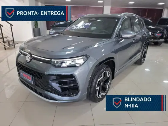 VOLKSWAGEN TIGUAN 2.0 350 TSI GASOLINA R-LINE 4MOTION AUTOMÁTICO VOLKSWAGEN TIGUAN 2.0 350 TSI GASOLINA R-LINE 4MOTION AUTOMÁTICO