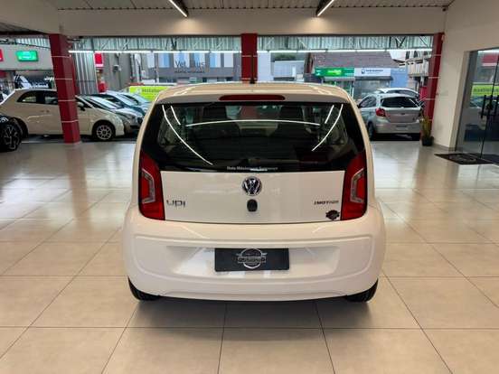 VOLKSWAGEN-UP-2014