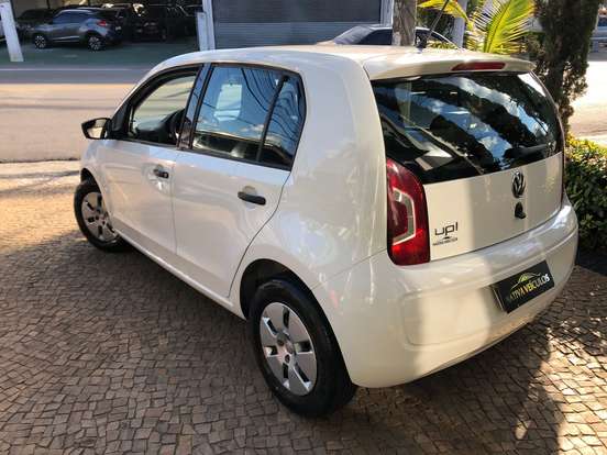 VOLKSWAGEN-UP-1.0 MPI TAKE UP 12V FLEX 4P MANUAL VOLKSWAGEN-UP-2015