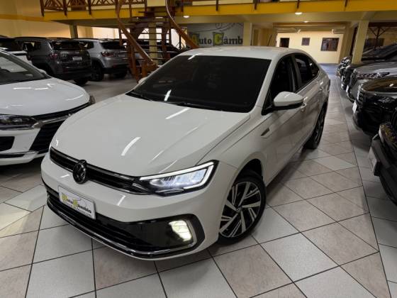 VOLKSWAGEN VIRTUS 1.0 200 TSI HIGHLINE AUTOMÁTICO